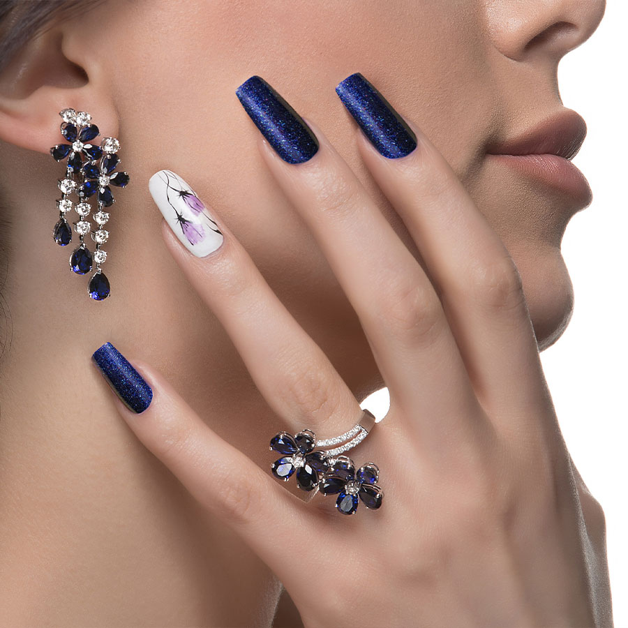 Yah's Nails Bar