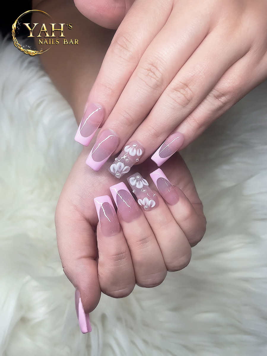 Yah's Nails Bar