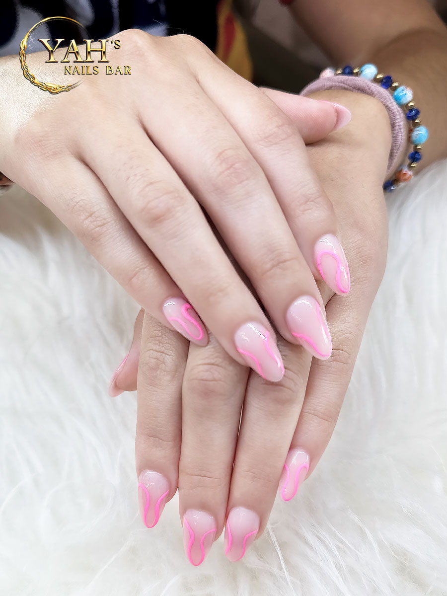 Yah's Nails Bar